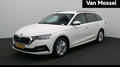 Occasion Skoda Octavia Business Line 110 PK (80 kW) 2021 Wit Stationwagen