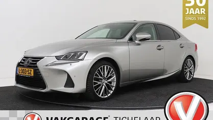 Occasion Lexus IS300h Luxury Line 2021 Grijs Sedan