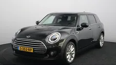 Zwart Gebruikt 2023 Mini Cooper Clubman Classic Stationwagen | € 26.845 (Eerlijke prijs)
