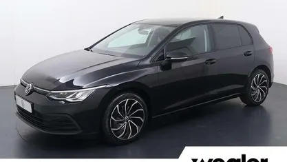 Occasion 2021 VW Golf VIII Life Hatchback | € 18.940 (Eerlijke prijs)