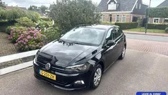 Zwart Gebruikt 2020 VW Polo Comfortline Hatchback | € 14.950 (Goede deal)