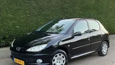 Gebruikt 2009 Peugeot 206 Hatchback | € 2.250 (Eerlijke prijs)