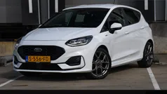 Wit Gebruikt 2023 Ford Fiesta ST-Line Hatchback | € 19.795 (Eerlijke prijs)