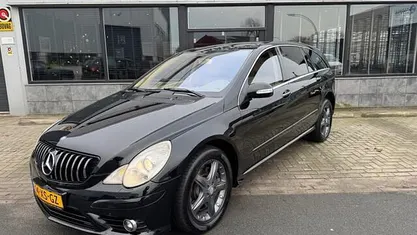 Zwart Gebruikt 2007 Mercedes R500 MPV | € 7.950 (Eerlijke prijs)