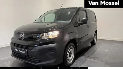 Zwart Occasion 2024 Citroën Berlingo MPV | € 18.940 (Eerlijke prijs)