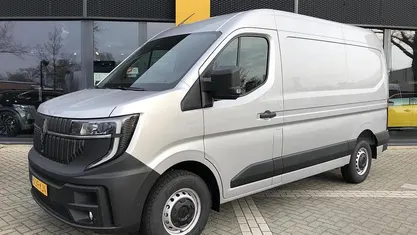 Occasion 2024 Renault Master Van | € 35.519 (Eerlijke prijs)