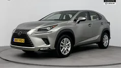 Bruin Gebruikt 2021 Lexus NX300h Luxury Line SUV | € 35.945 (Goede deal)