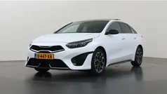 Casa white s Gebruikt 2024 Kia ProCeed Hatchback | € 27.735 (Goede deal)