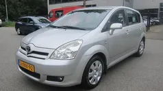 Grijs Gebruikt 2005 Toyota Corolla Verso Terra MPV | € 3.499 (Goede deal)