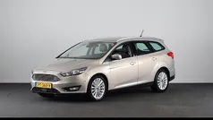 Grijs Gebruikt 2017 Ford Focus Titanium Stationwagen | € 10.945 (Eerlijke prijs)