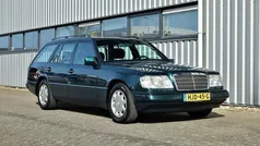 Groen Gebruikt 1994 Mercedes E200 Stationwagen | € 24.950