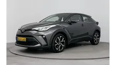 Gebruikt 2020 Toyota C-HR SUV | € 20.945 (Eerlijke prijs)