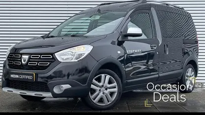 Zwart Occasion 2024 Dacia Dokker MPV | € 15.940 (Goede deal)