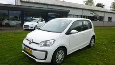 Wit Gebruikt 2018 VW up! move up! Hatchback | € 7.250 (Eerlijke prijs)