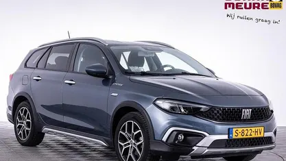 Blauw Gebruikt 2023 Fiat Tipo Cross Stationwagen | € 23.900 (Eerlijke prijs)