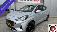 Grijs Gebruikt 2023 Hyundai i10 Comfort Hatchback | € 14.995 (Goede deal)