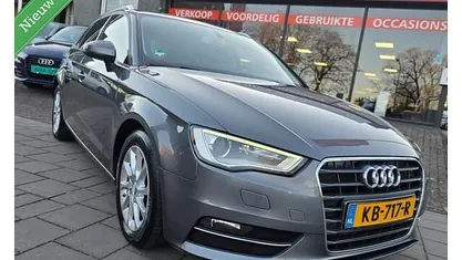Occasion Audi A3 Sportback Ambiente 110 PK (80 kW) 2014 Grijs Hatchback