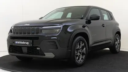 Zwart Gebruikt 2024 Jeep Avenger EV Longitude SUV | € 25.925 (Eerlijke prijs)