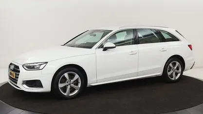 Wit Gebruikt 2020 Audi A4 Business Stationwagen | € 22.400 (Goede deal)