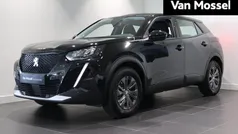 Zwart Gebruikt 2022 Peugeot e-2008 Active SUV | € 17.440 (Goede deal)