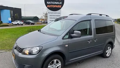 Occasion VW Caddy Trendline 105 PK (77 kW) 2012 Grijs MPV