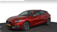 Rood Gebruikt 2020 Seat Leon FR Hatchback | € 21.950 (Eerlijke prijs)