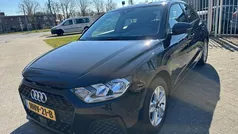 Blauw, metallic lak Gebruikt 2023 Audi A1 Sportback Proline Hatchback | € 22.250 (Super prijs)