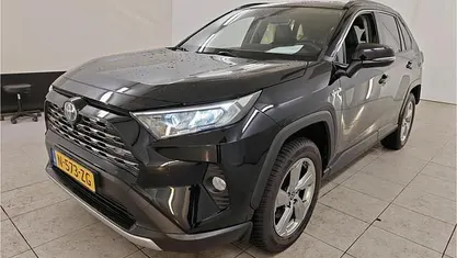 Zwart Occasion 2022 Toyota RAV4 Business Edition SUV | € 34.850 (Eerlijke prijs)