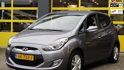 Occasion Hyundai ix20 GO! 90 PK (66 kW) 2015 Grijs Hatchback