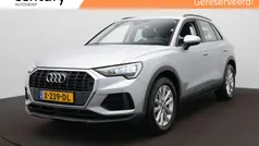 Grijs Gebruikt 2020 Audi Q3 Business SUV | € 31.900 (Eerlijke prijs)