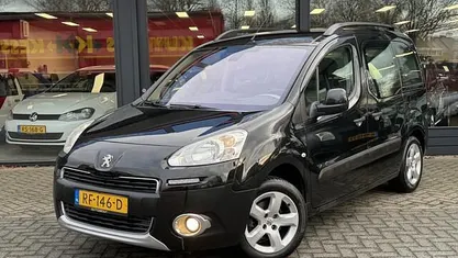 Occasion Peugeot Partner Tepee Access 98 PK (72 kW) 2014 Zwart MPV