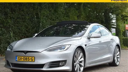 Grijs Gebruikt 2018 Tesla Model S Hatchback | € 34.955 (Super prijs)
