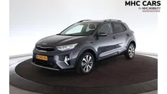 Grijs Gebruikt 2022 Kia Stonic SUV | € 22.900 (Eerlijke prijs)