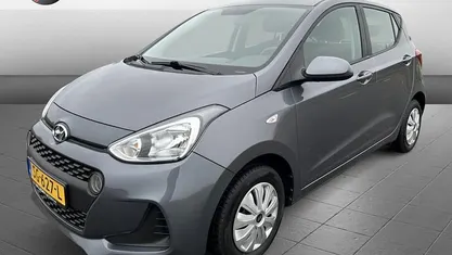 Grijs Gebruikt 2018 Hyundai i10 Comfort Hatchback | € 9.400 (Eerlijke prijs)