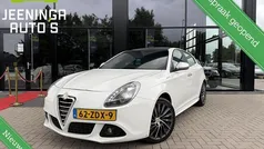 Wit Gebruikt 2012 Alfa Romeo Giulietta Progression Hatchback | € 2.250 (Eerlijke prijs)
