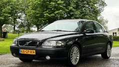 Zwart Gebruikt 2001 Volvo S60 Sedan | € 1.450 (Eerlijke prijs)