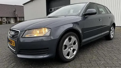 Occasion 2009 Audi A3 Sportback Attraction Hatchback | € 3.450 (Eerlijke prijs)