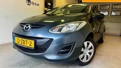 Grijs, metallic lak Gebruikt 2012 Mazda 2 Hatchback | € 3.995 (Eerlijke prijs)