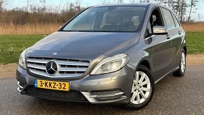 Occasion Mercedes B180 Prestige 122 PK (89 kW) 2013 Grijs MPV