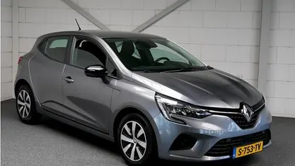 Occasion Renault Clio V Equilibre 93 PK (68 kW) 2023 Hatchback