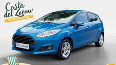 Blauw Gebruikt 2015 Ford Fiesta Titanium Hatchback | € 7.995 (Eerlijke prijs)