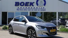 Grijs Gebruikt 2021 Peugeot e-208 GT Hatchback | € 17.340 (Eerlijke prijs)