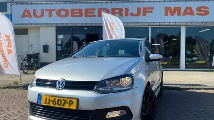 Occasion VW Polo R-line BlueMotion 95 PK (69 kW) 2016 Grijs Hatchback