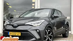 Grijs Gebruikt 2020 Toyota C-HR SUV | € 24.500 (Eerlijke prijs)