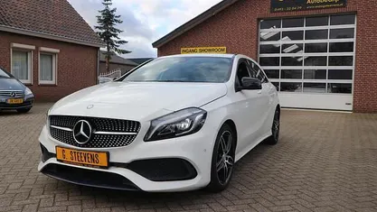 Occasion Mercedes A180 AMG line 122 PK (89 kW) 2015 Hatchback
