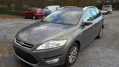 Grijs Gebruikt 2011 Ford Mondeo Trend SUV | € 7.500 (Eerlijke prijs)