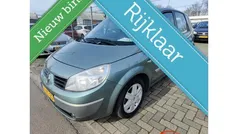 Groen Gebruikt 2004 Renault Scénic II Basis MPV | € 2.000 (Eerlijke prijs)