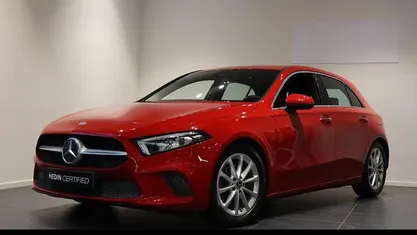 Rood Gebruikt 2019 Mercedes A200 Business Hatchback | € 24.450 (Eerlijke prijs)