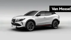 Wit Nieuw 2025 Alfa Romeo Junior Edizione Speciale SUV | € 38.249 (Goede deal)