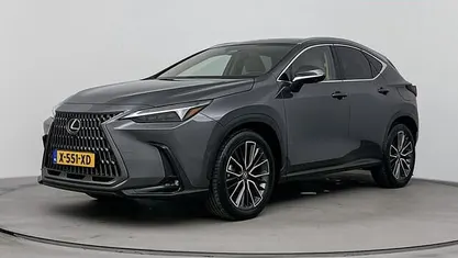 Grijs Occasion 2024 Lexus NX350h Executive Line SUV | € 57.950 (Eerlijke prijs)